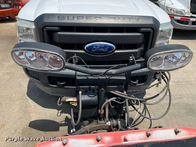 image for item DM4968 2011 Ford F350 Super Duty XL  dump bed pickup truck