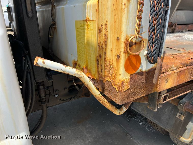 image for item DM4968 2011 Ford F350 Super Duty XL  dump bed pickup truck