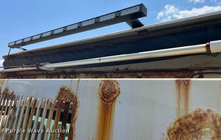 image for item DM4968 2011 Ford F350 Super Duty XL  dump bed pickup truck