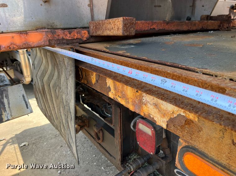 image for item DM4968 2011 Ford F350 Super Duty XL  dump bed pickup truck