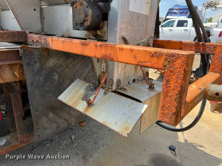 image for item DM4968 2011 Ford F350 Super Duty XL  dump bed pickup truck