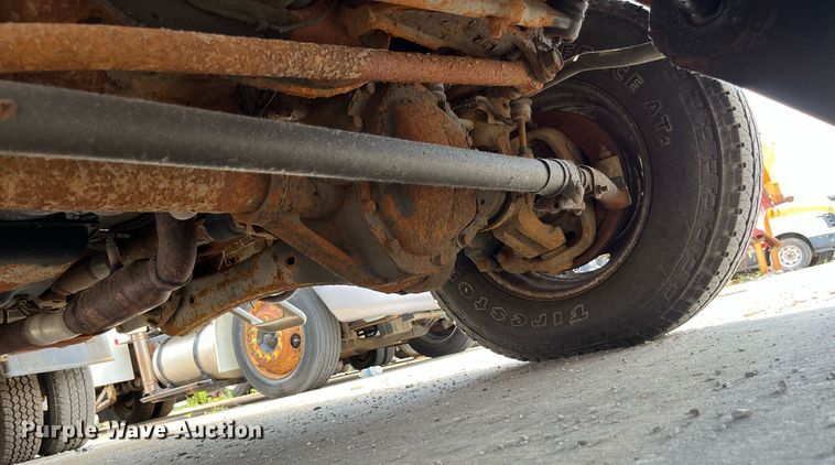 image for item DM4968 2011 Ford F350 Super Duty XL  dump bed pickup truck