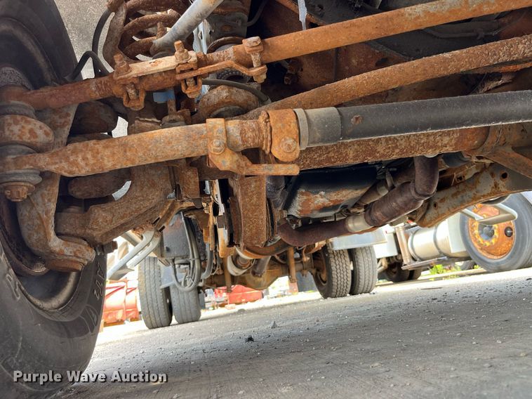 image for item DM4968 2011 Ford F350 Super Duty XL  dump bed pickup truck