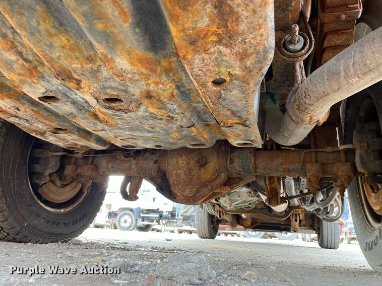 image for item DM4968 2011 Ford F350 Super Duty XL  dump bed pickup truck