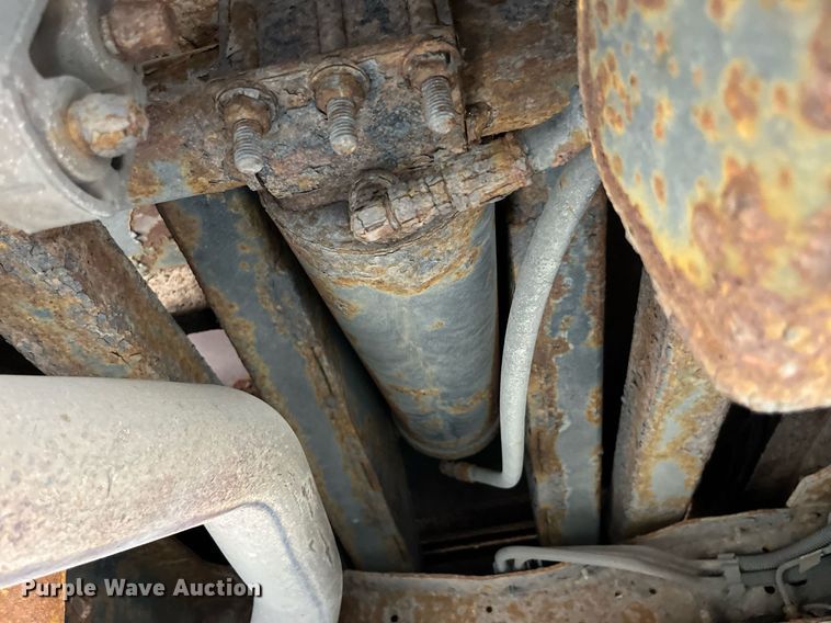 image for item DM4968 2011 Ford F350 Super Duty XL  dump bed pickup truck