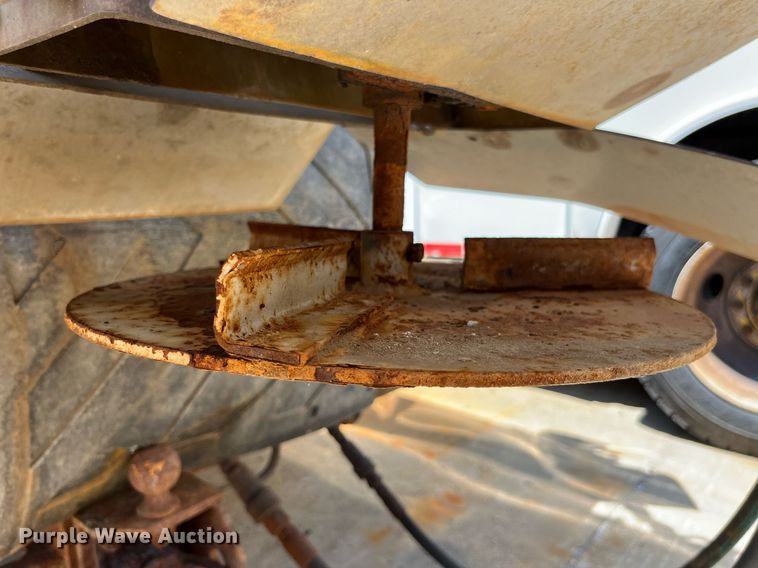 image for item DM4969 2009 Chevrolet Silverado 3500HD  dump bed pickup truck