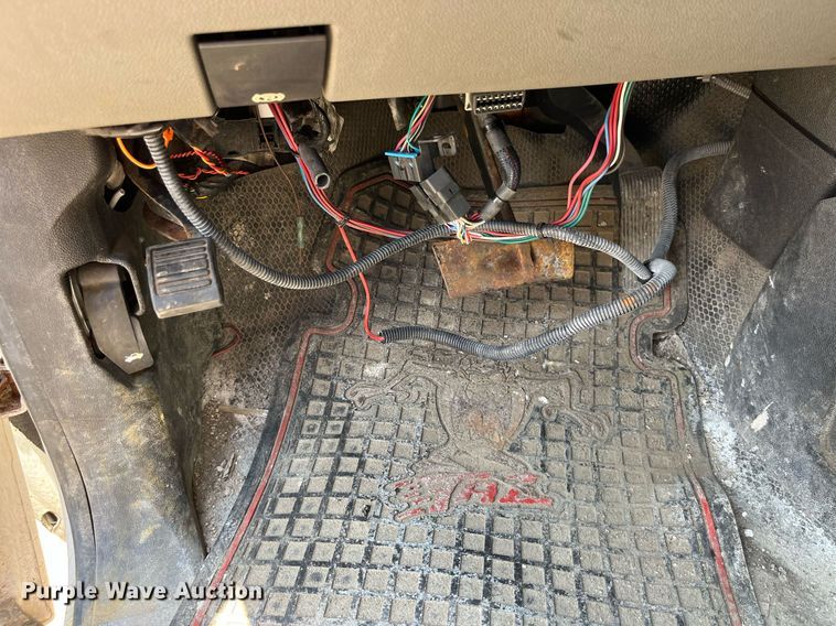 image for item DM4969 2009 Chevrolet Silverado 3500HD  dump bed pickup truck