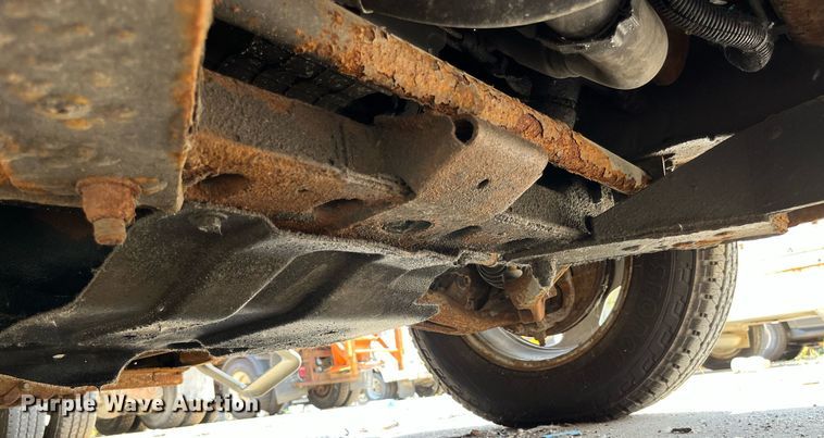 image for item DM4969 2009 Chevrolet Silverado 3500HD  dump bed pickup truck