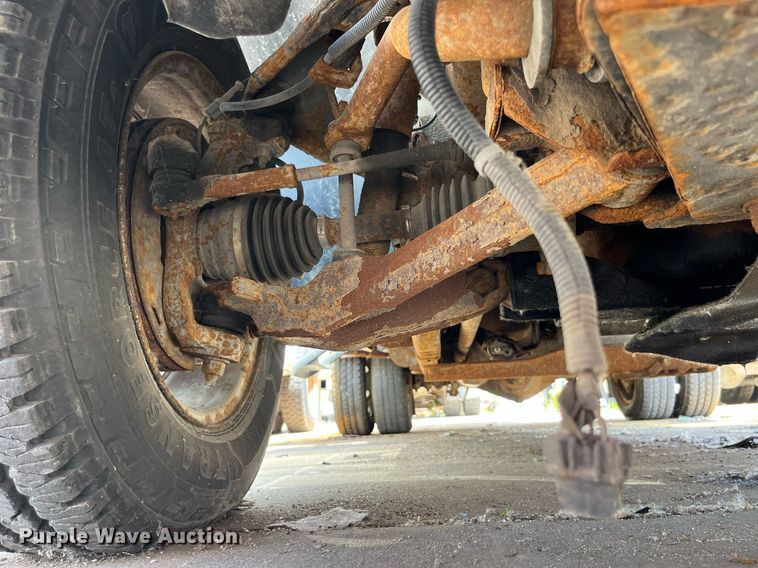 image for item DM4969 2009 Chevrolet Silverado 3500HD  dump bed pickup truck