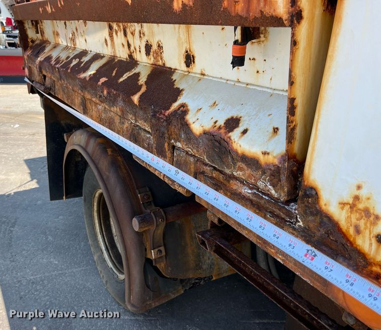 image for item DM4970 2011 Ford F350 Super Duty XL  dump bed pickup truck