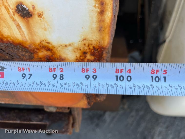 image for item DM4970 2011 Ford F350 Super Duty XL  dump bed pickup truck