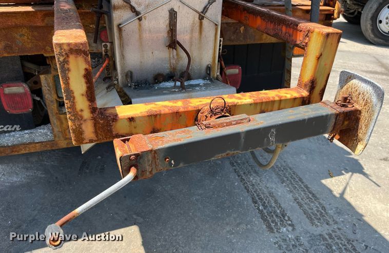 image for item DM4970 2011 Ford F350 Super Duty XL  dump bed pickup truck