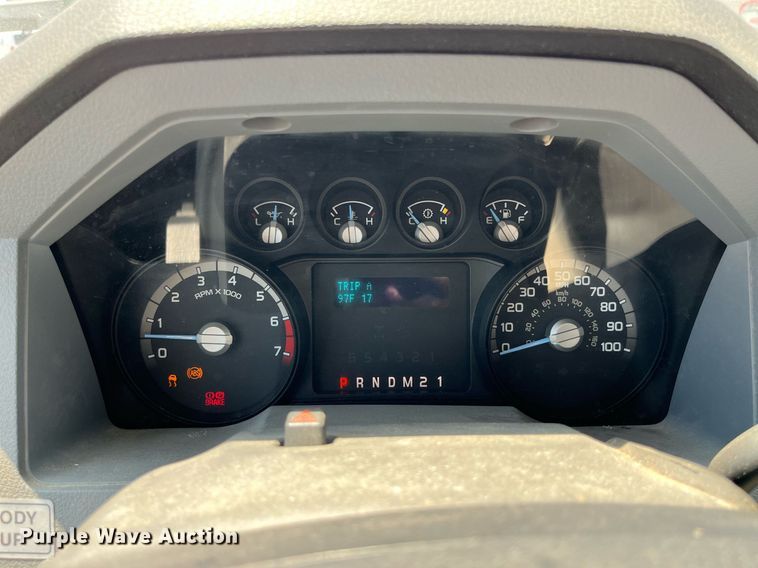 image for item DM4970 2011 Ford F350 Super Duty XL  dump bed pickup truck