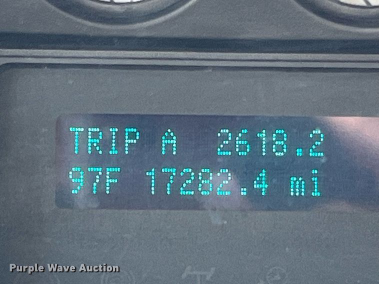 image for item DM4970 2011 Ford F350 Super Duty XL  dump bed pickup truck