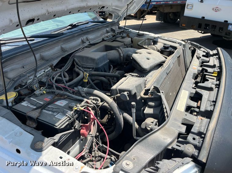 image for item DM4970 2011 Ford F350 Super Duty XL  dump bed pickup truck