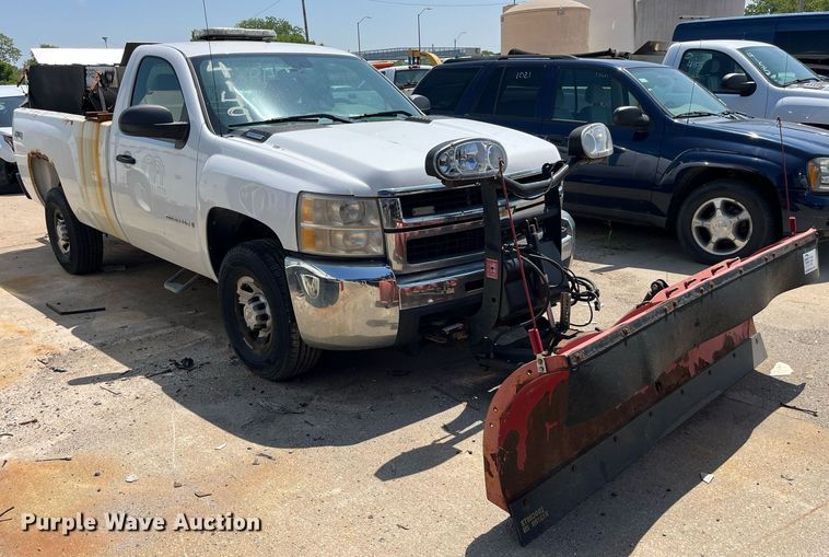 image for item DM4971 2009 Chevrolet Silverado 3500HD  pickup truck