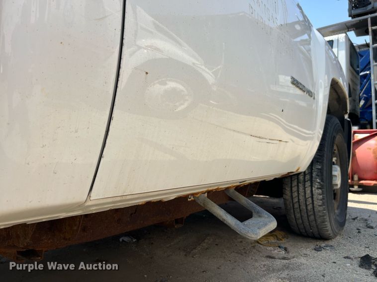 image for item DM4971 2009 Chevrolet Silverado 3500HD  pickup truck