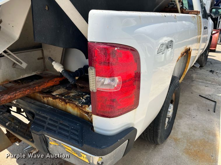 image for item DM4971 2009 Chevrolet Silverado 3500HD  pickup truck