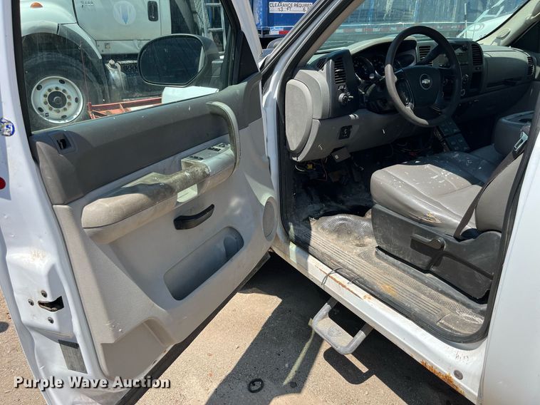 image for item DM4971 2009 Chevrolet Silverado 3500HD  pickup truck