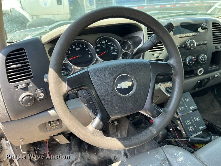 image for item DM4971 2009 Chevrolet Silverado 3500HD  pickup truck