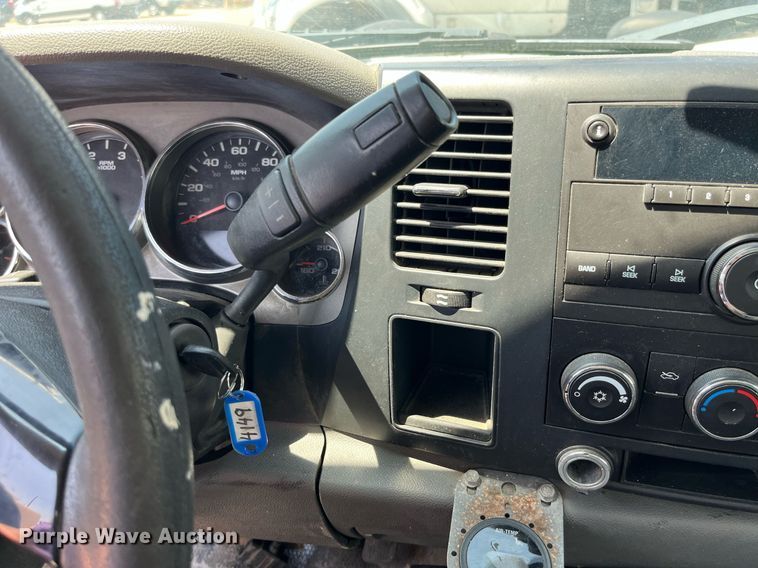 image for item DM4971 2009 Chevrolet Silverado 3500HD  pickup truck