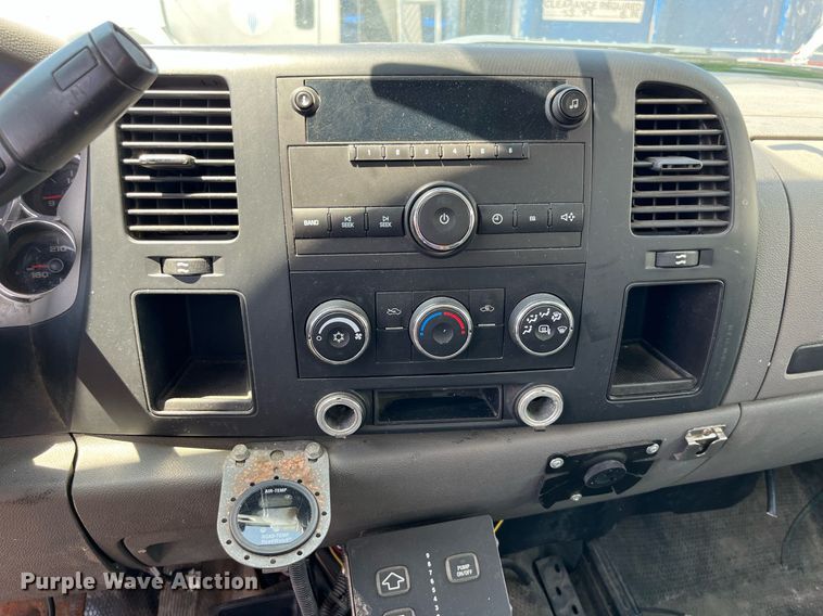 image for item DM4971 2009 Chevrolet Silverado 3500HD  pickup truck