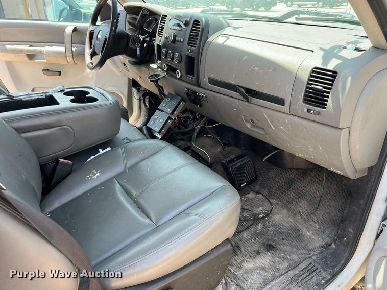 image for item DM4971 2009 Chevrolet Silverado 3500HD  pickup truck