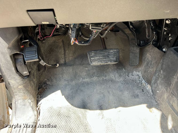 image for item DM4972 2009 Chevrolet Silverado 3500HD  pickup truck