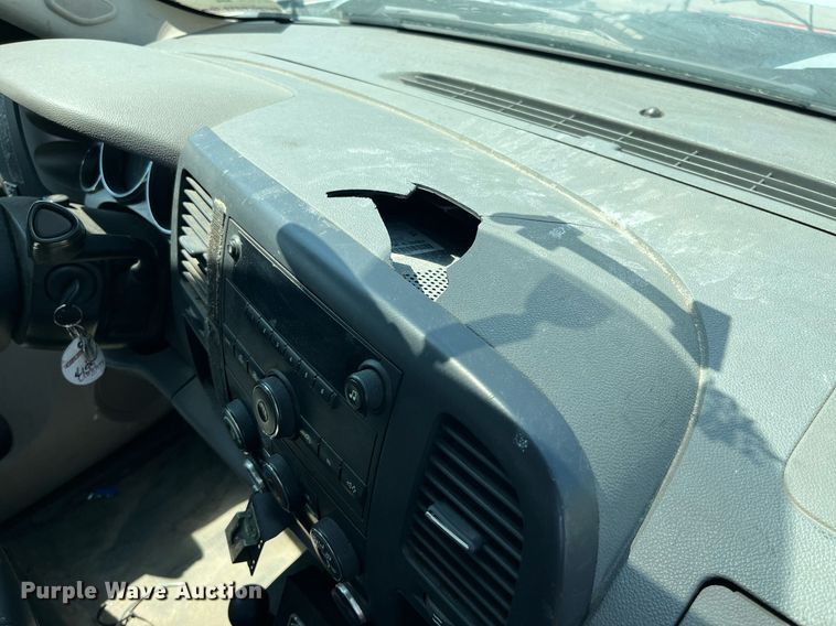 image for item DM4972 2009 Chevrolet Silverado 3500HD  pickup truck