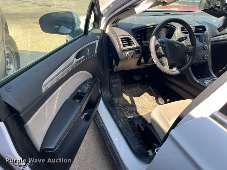 image for item DM4973 2020 Ford Fusion