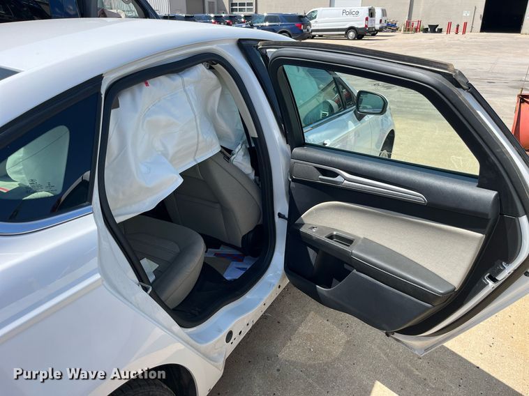 image for item DM4973 2020 Ford Fusion