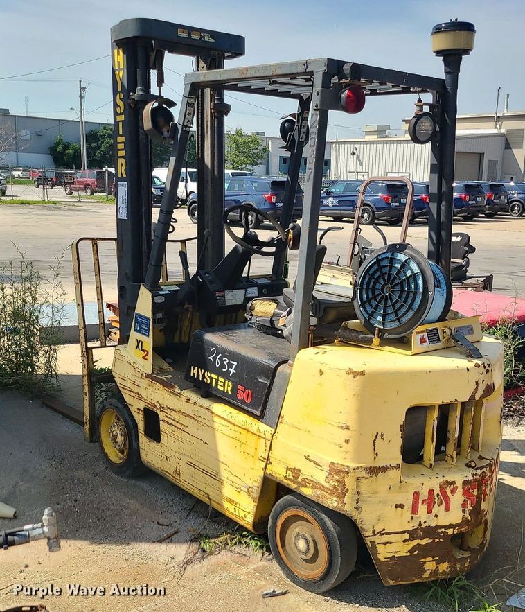 image for item DM4975 Hyster S50XL  forklift