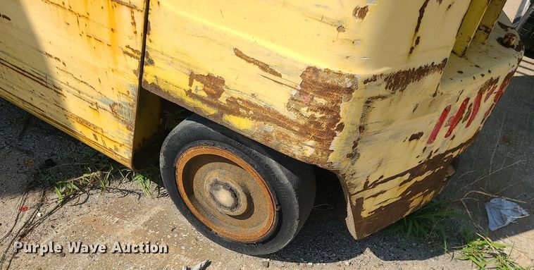 image for item DM4975 Hyster S50XL  forklift