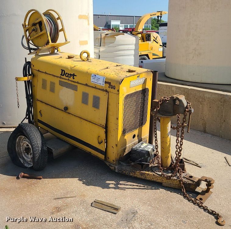 image for item DM4976 Hobart G-261  welder/generator