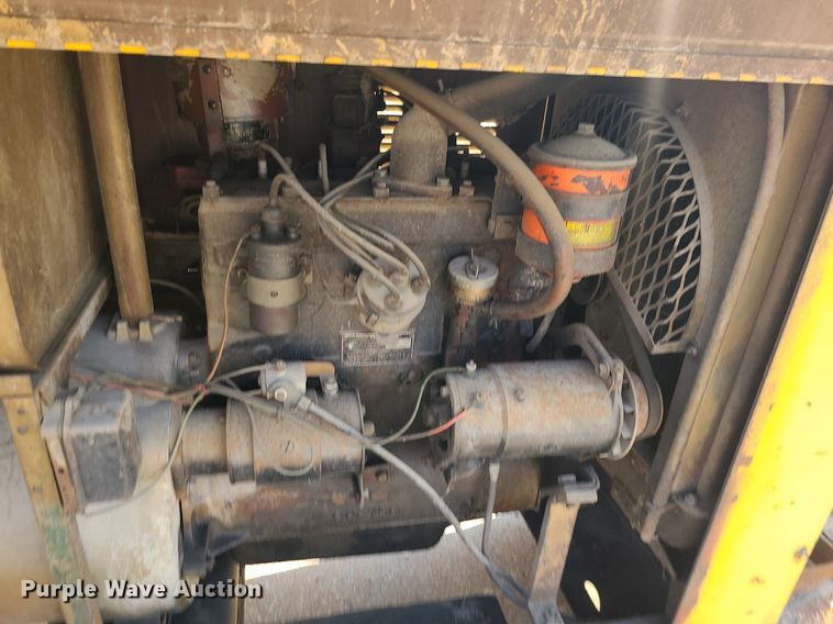 image for item DM4976 Hobart G-261  welder/generator