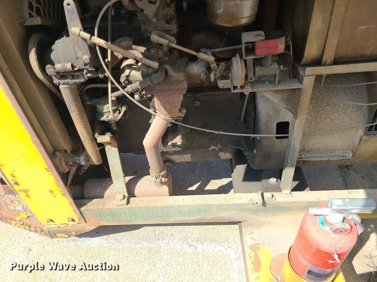 image for item DM4976 Hobart G-261  welder/generator