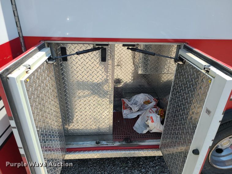image for item DM4977 2016 Chevrolet Express G4500  ambulance