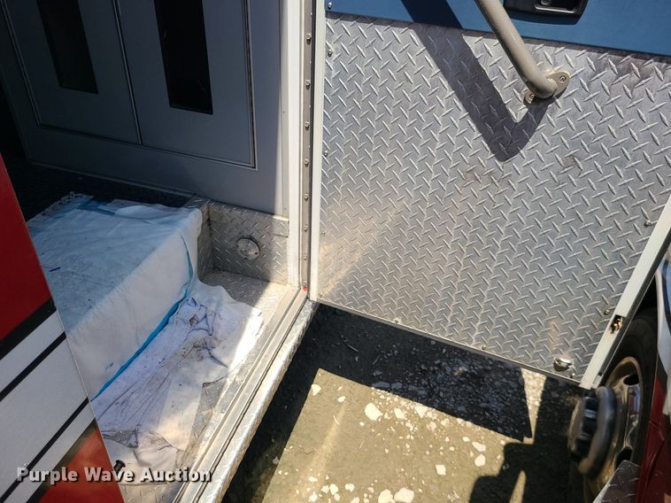 image for item DM4977 2016 Chevrolet Express G4500  ambulance