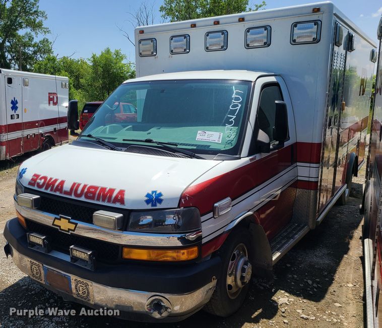 image for item DM4978 2014 Chevrolet Express G4500  ambulance