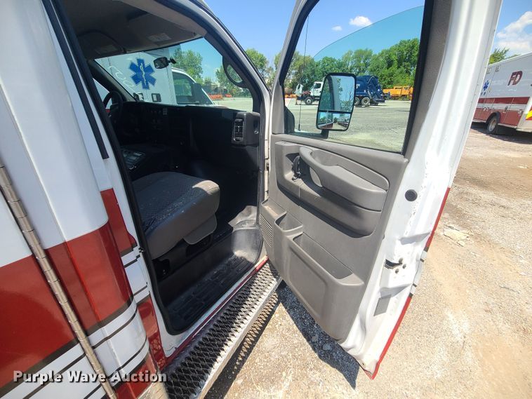 image for item DM4978 2014 Chevrolet Express G4500  ambulance