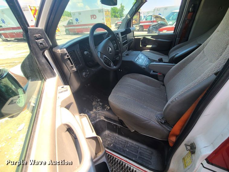 image for item DM4978 2014 Chevrolet Express G4500  ambulance