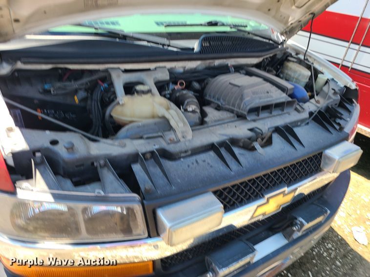 image for item DM4978 2014 Chevrolet Express G4500  ambulance