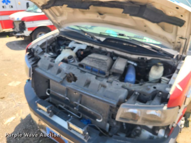 image for item DM4979 2016 Chevrolet Express G4500  ambulance