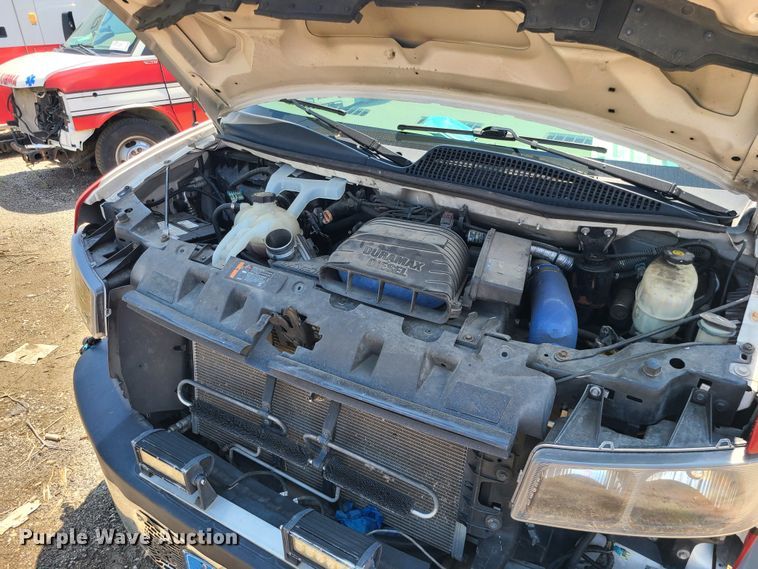 image for item DM4979 2016 Chevrolet Express G4500  ambulance