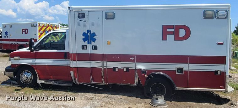 image for item DM4979 2016 Chevrolet Express G4500  ambulance