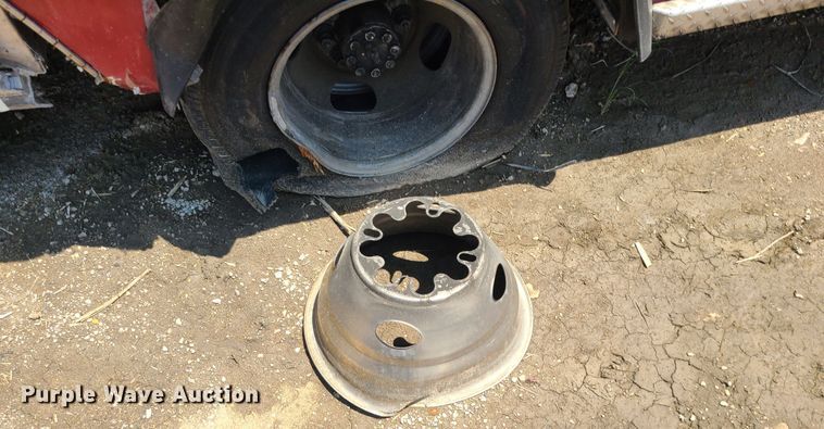 image for item DM4979 2016 Chevrolet Express G4500  ambulance