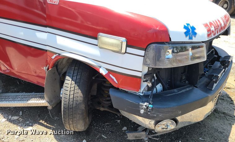 image for item DM4979 2016 Chevrolet Express G4500  ambulance