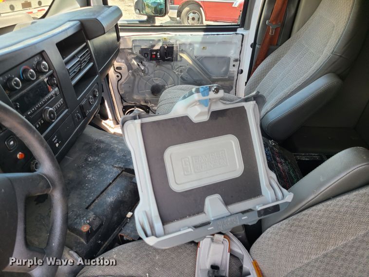 image for item DM4979 2016 Chevrolet Express G4500  ambulance