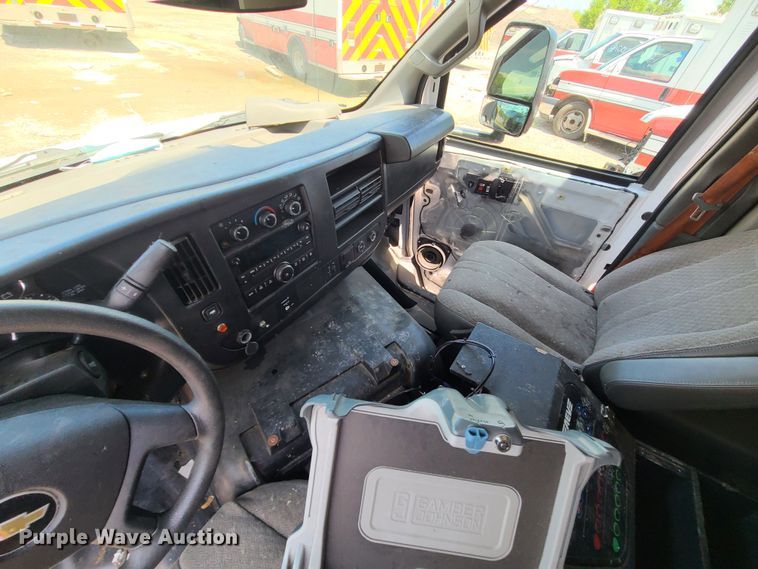image for item DM4979 2016 Chevrolet Express G4500  ambulance