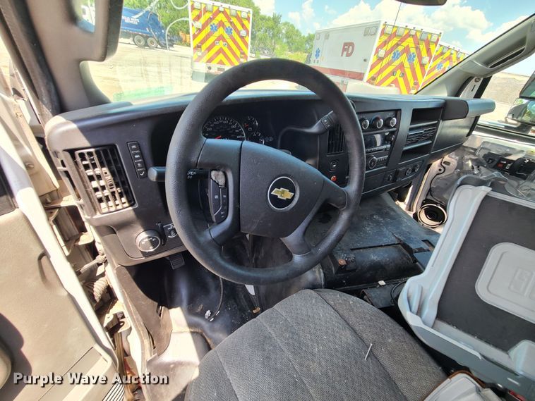 image for item DM4979 2016 Chevrolet Express G4500  ambulance